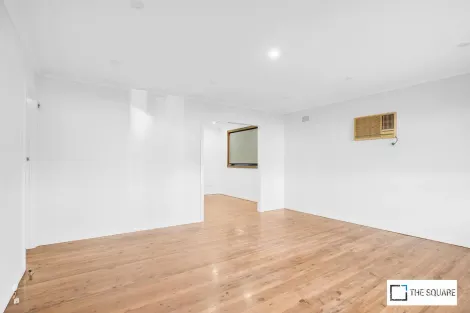 Property photo of 74B Girraween Road Girraween NSW 2145