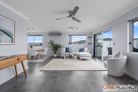 2/33 George St, East Gosford, NSW 2250