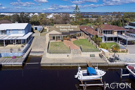 Property photo of 42 Waterside Drive Dudley Park WA 6210