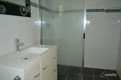 Property photo of 1 Thirteenth Avenue Parkside QLD 4825