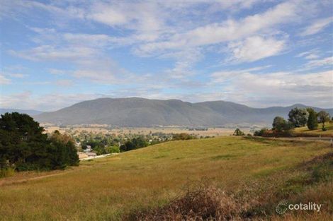 63 Jardine St, Corryong, VIC 3707