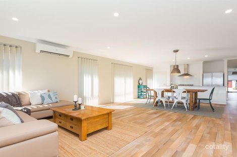 Property photo of 10 Rhone Way Piara Waters WA 6112
