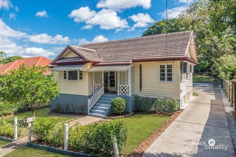 130 Holland Rd, Holland Park, QLD 4121