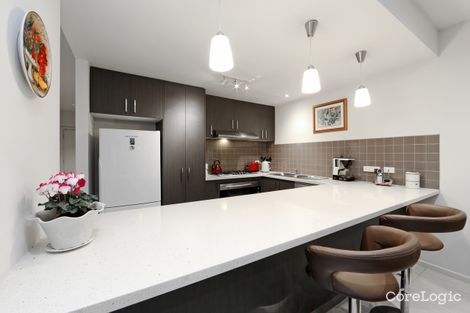 4 Braeburn Pde, Rowville, VIC 3178