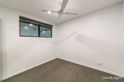 Property photo of 215/1 Hart Street Ashmore QLD 4214