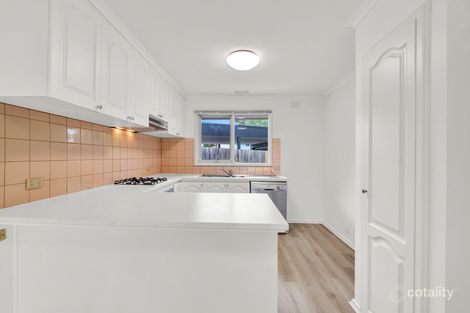 Property photo of 2 Lawson Avenue Frankston South VIC 3199