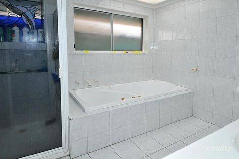 Property photo of 83 Redditch Crescent Deer Park VIC 3023