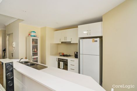 Property photo of 402/273-275 Mann Street Gosford NSW 2250