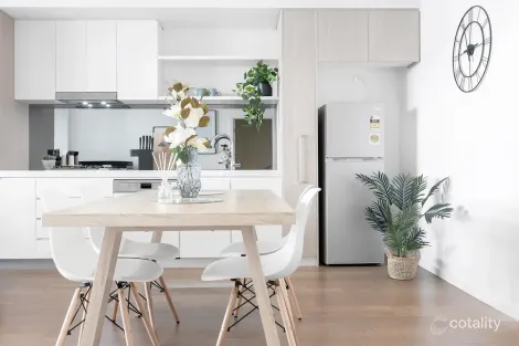 Property photo of 2 Muller Lane Mascot NSW 2020