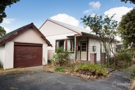 9 Minor Rd, Orana, WA 6330