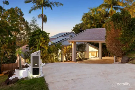 22 AMETHYST CT, CARRARA, QLD 4211
