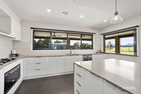 Property photo of 213 Aireys Street Elliminyt VIC 3250