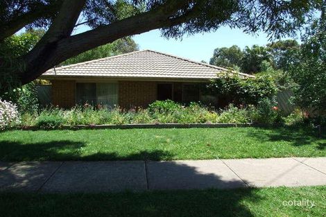 56 Clarendon Dr, Somerville, VIC 3912