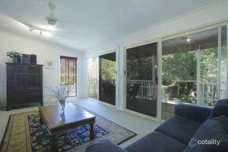 Property photo of 2 Scott Street Point Clare NSW 2250