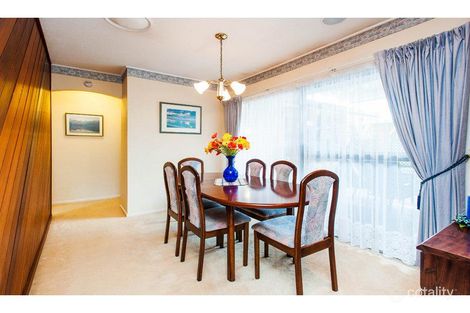 Property photo of 4 Benbow Court Springwood QLD 4127