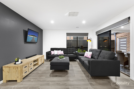 Property photo of 21 Pisa Way Mernda VIC 3754