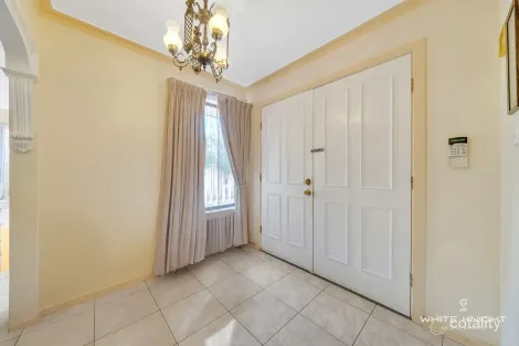 Property photo of 1 Oleander Drive St Albans VIC 3021