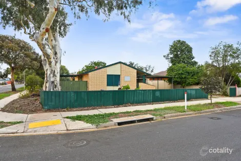 Property photo of 1 Koongarra Crescent Munno Para SA 5115