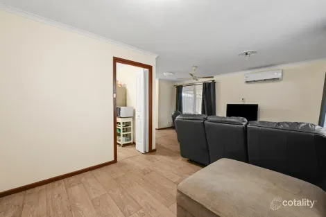 Property photo of 1 Koongarra Crescent Munno Para SA 5115