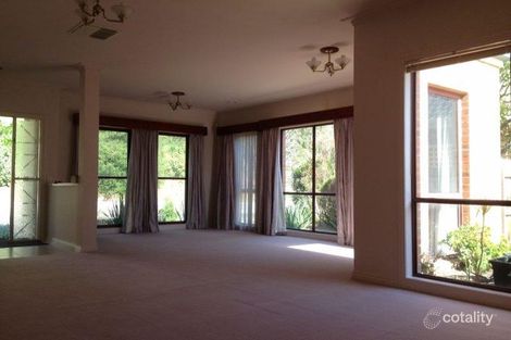 Property photo of 34 Vaughan Crescent Kew VIC 3101