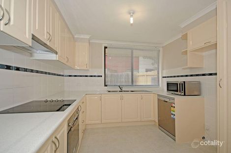 Property photo of 17 Crowley Court Charnwood ACT 2615