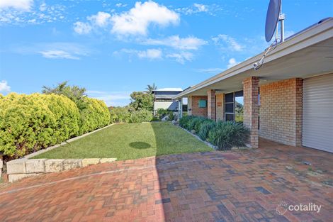 Property photo of 20 Melaleuca Terrace Halls Head WA 6210