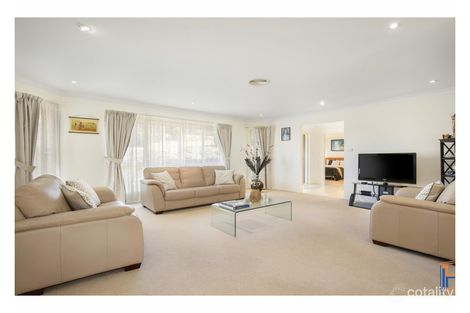 Property photo of 5 Hinton Terrace Armidale NSW 2350