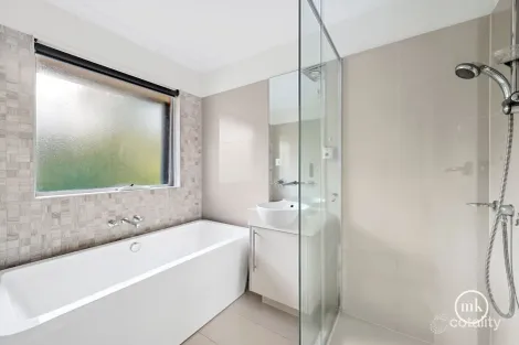 Property photo of 7 View Road Lower Plenty VIC 3093