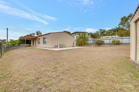 Property photo of 17 Erin Close New Auckland QLD 4680