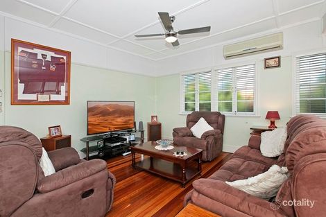 Property photo of 28 Aveling Street Wavell Heights QLD 4012