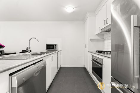 Property photo of 14 Hilda Kincaid Crescent Macgregor ACT 2615