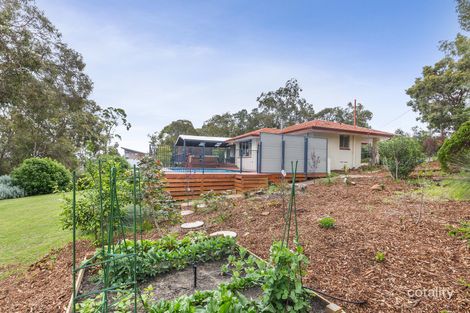 Property photo of 23 Shasta Road Lesmurdie WA 6076