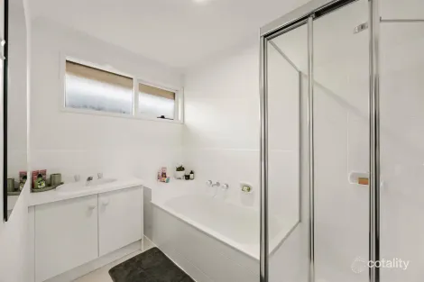 Property photo of 31 Keith Avenue Sunbury VIC 3429