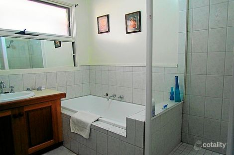 Property photo of 5 Rosina Drive Melton VIC 3337