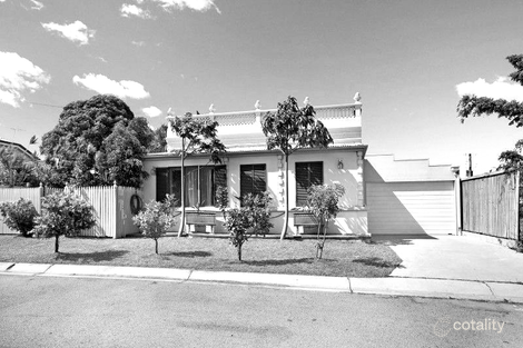 24 Archer St, South Townsville, QLD 4810