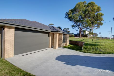 Property photo of 14 Point Road Kalimna VIC 3909