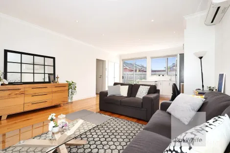 Property photo of 3/40 Broadmeadows Road Tullamarine VIC 3043