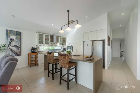 Property photo of 18 Breeze Drive Bargara QLD 4670