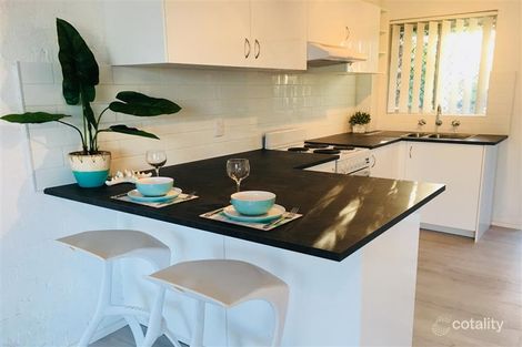 Property photo of 12 Melinda Grove Lake Heights NSW 2502
