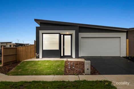 27 Freiberger Gr, Clyde North, VIC 3978