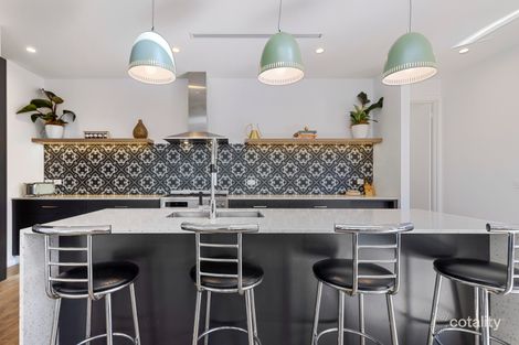 Property photo of 9 Cantle Place Karabar NSW 2620