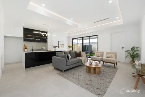 Property photo of 2 Allen Drive Para Hills SA 5096