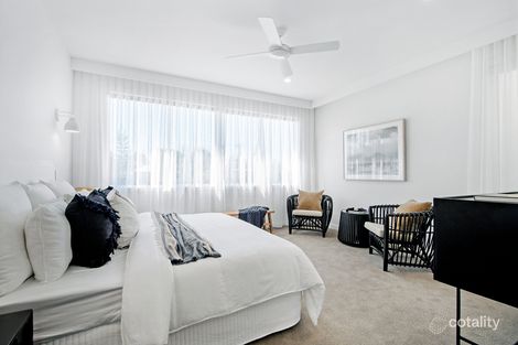 34a Dudley St, Mermaid Beach, QLD 4218