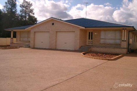 16 Basil Ave, Parkes, NSW 2870