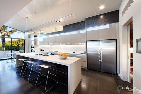 Property photo of 330 Beach Road Black Rock VIC 3193