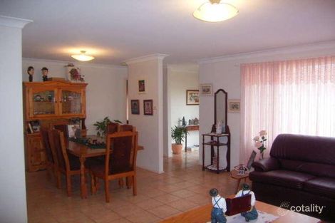 Property photo of 5 Yass Close Prestons NSW 2170