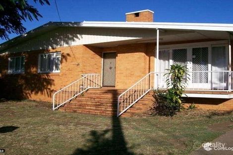 Property photo of 30 Blaxland Street Eastern Heights QLD 4305