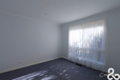Property photo of 2/7 Clement Court Mill Park VIC 3082
