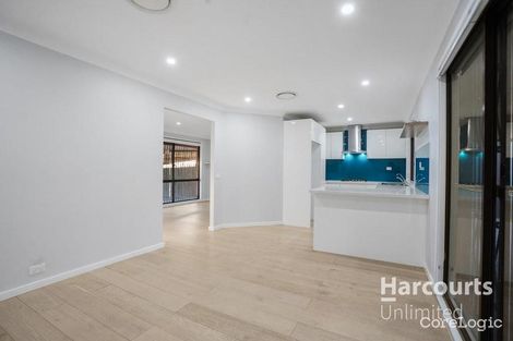 Property photo of 15 Jacaranda Place Doonside NSW 2767