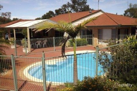 53 Elinor Bell Rd, Leschenault, WA 6233